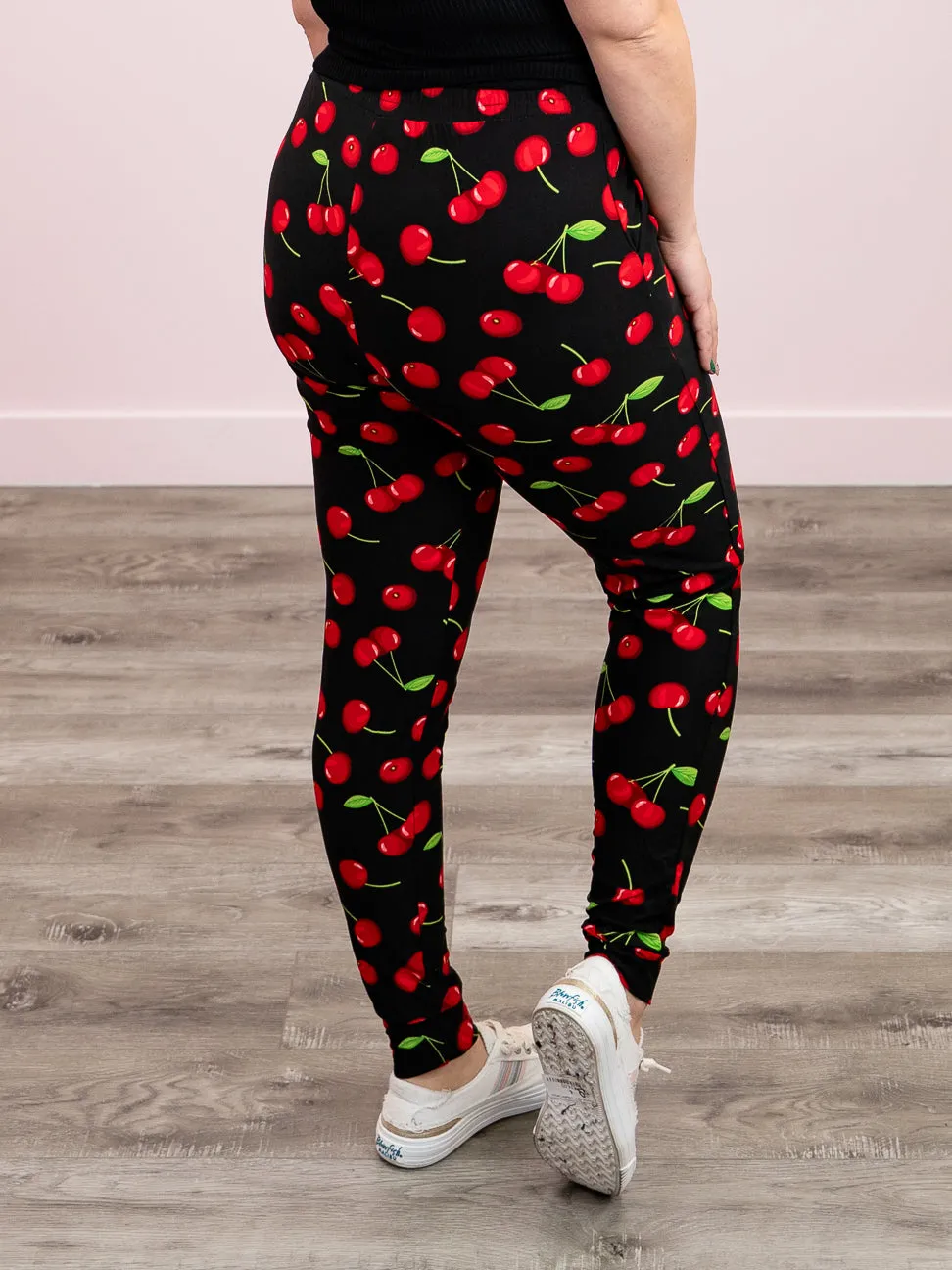 *FINAL SALE* Lux Joggers | Black Cherry