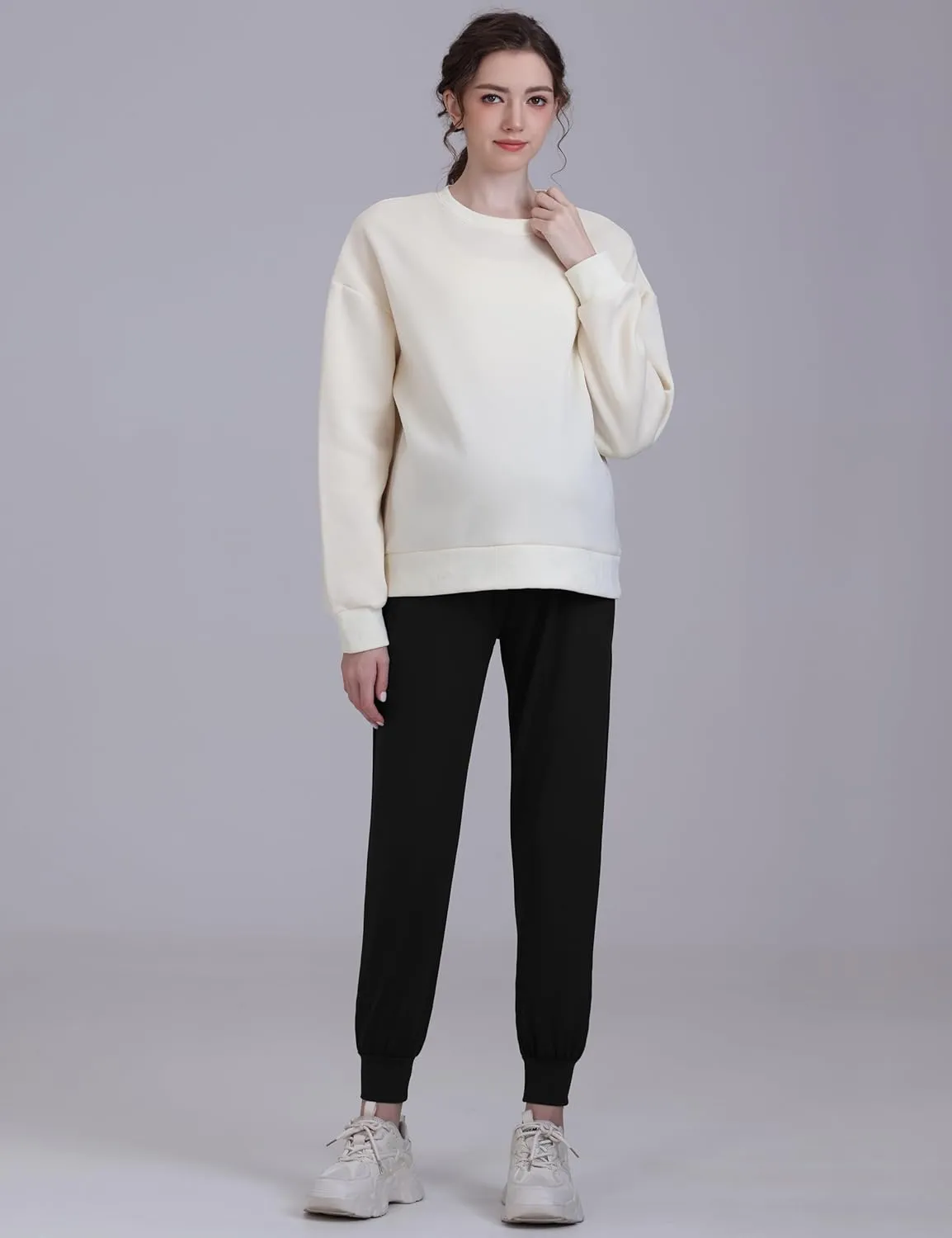 Maternity Joggers Fleece Lined Maternity Sweatpants Stretchy Workout Casual Pregnancy Pants with Pockets