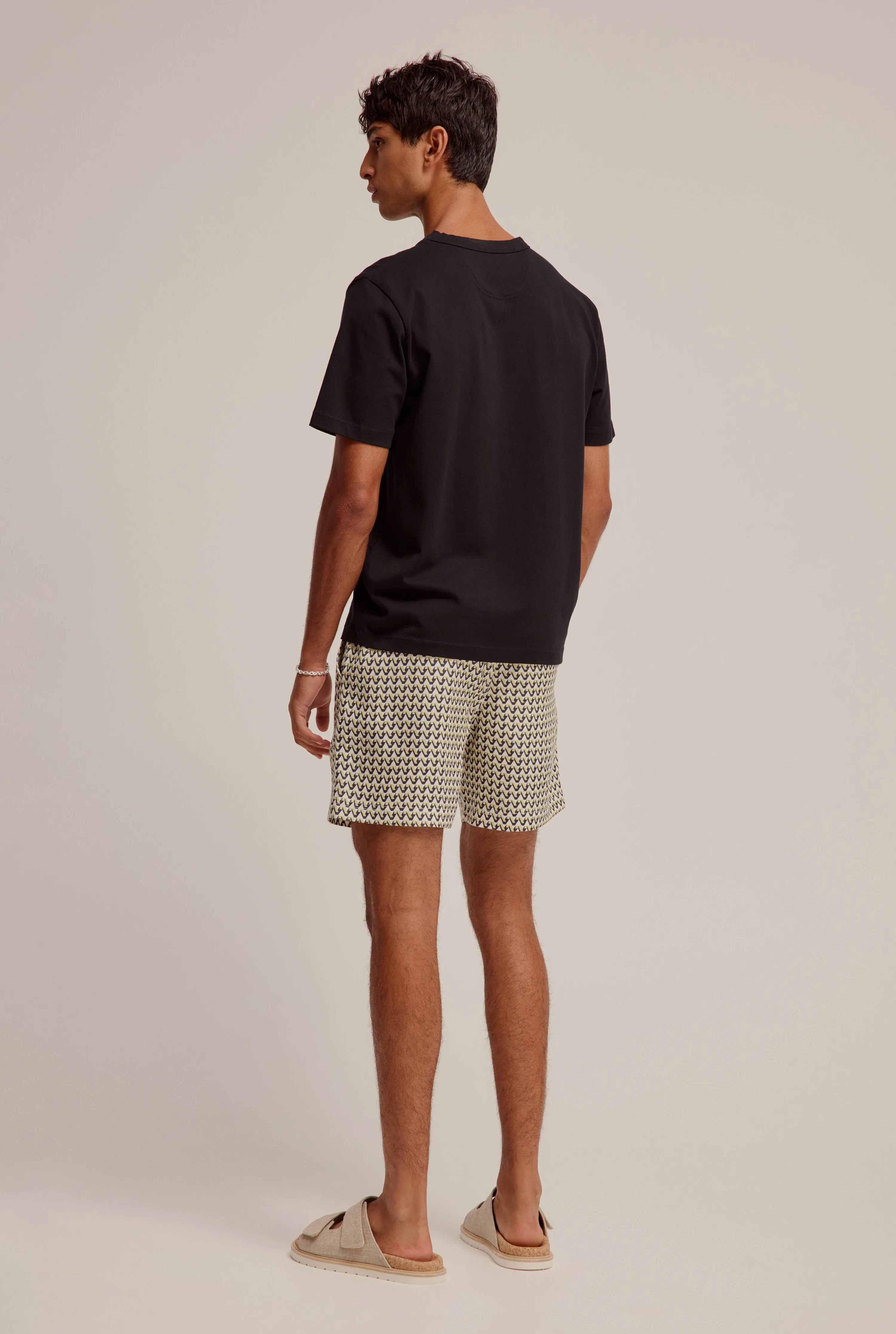 Printed Lounge Short - Graphite/Dusty Yellow V Monogram