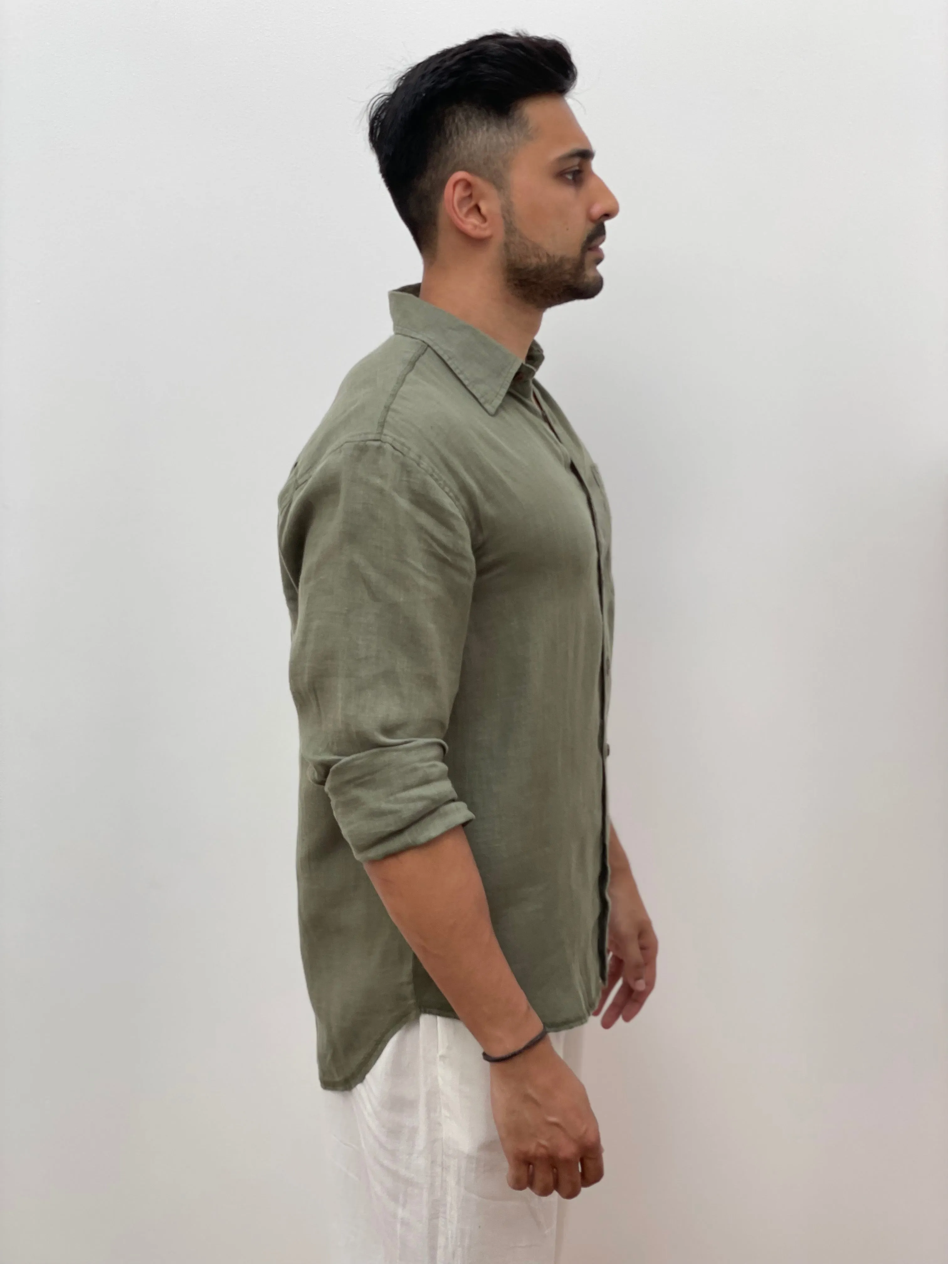 RELAXED ARMY GREEN LINEN SHIRT