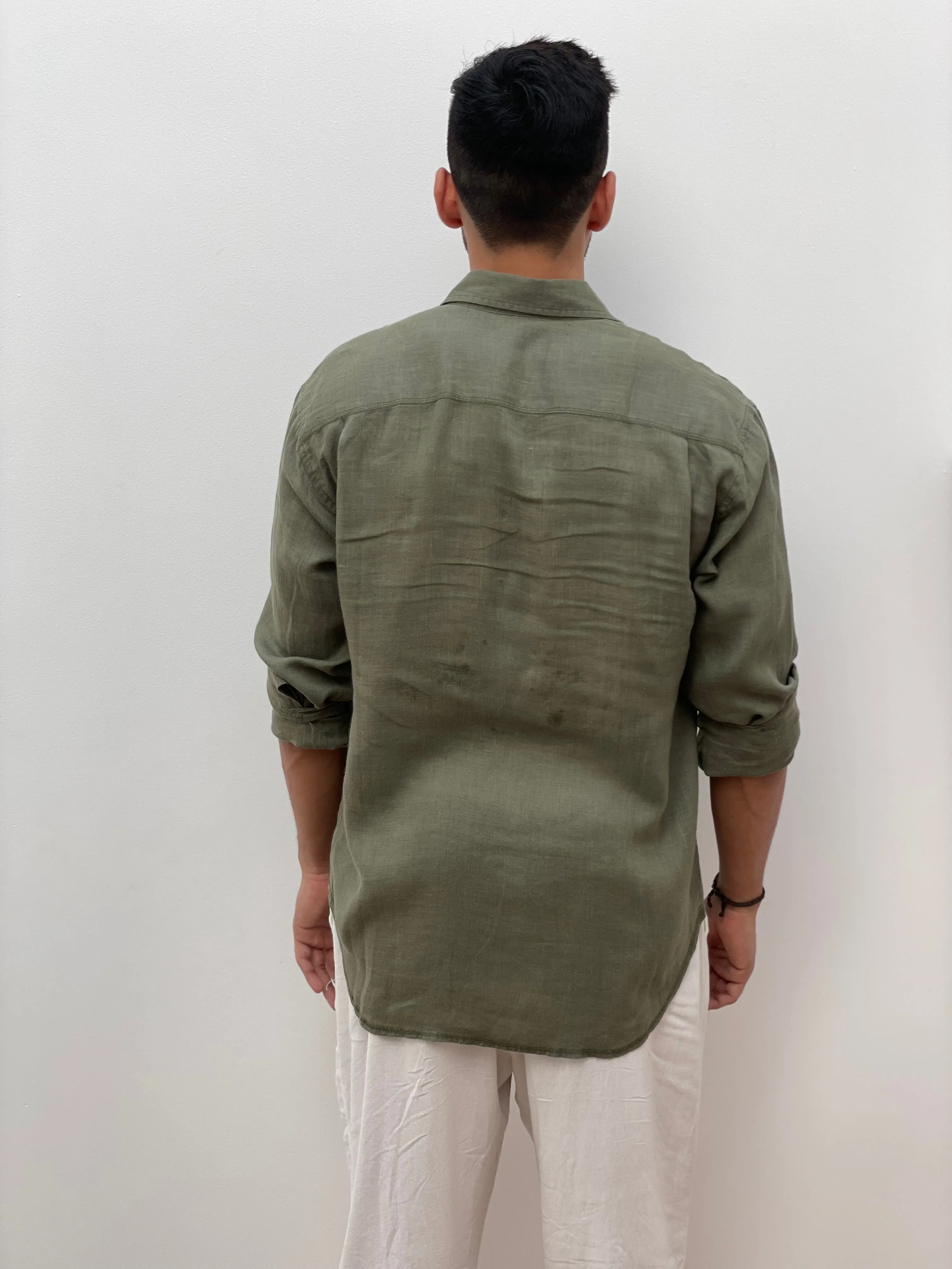 RELAXED ARMY GREEN LINEN SHIRT