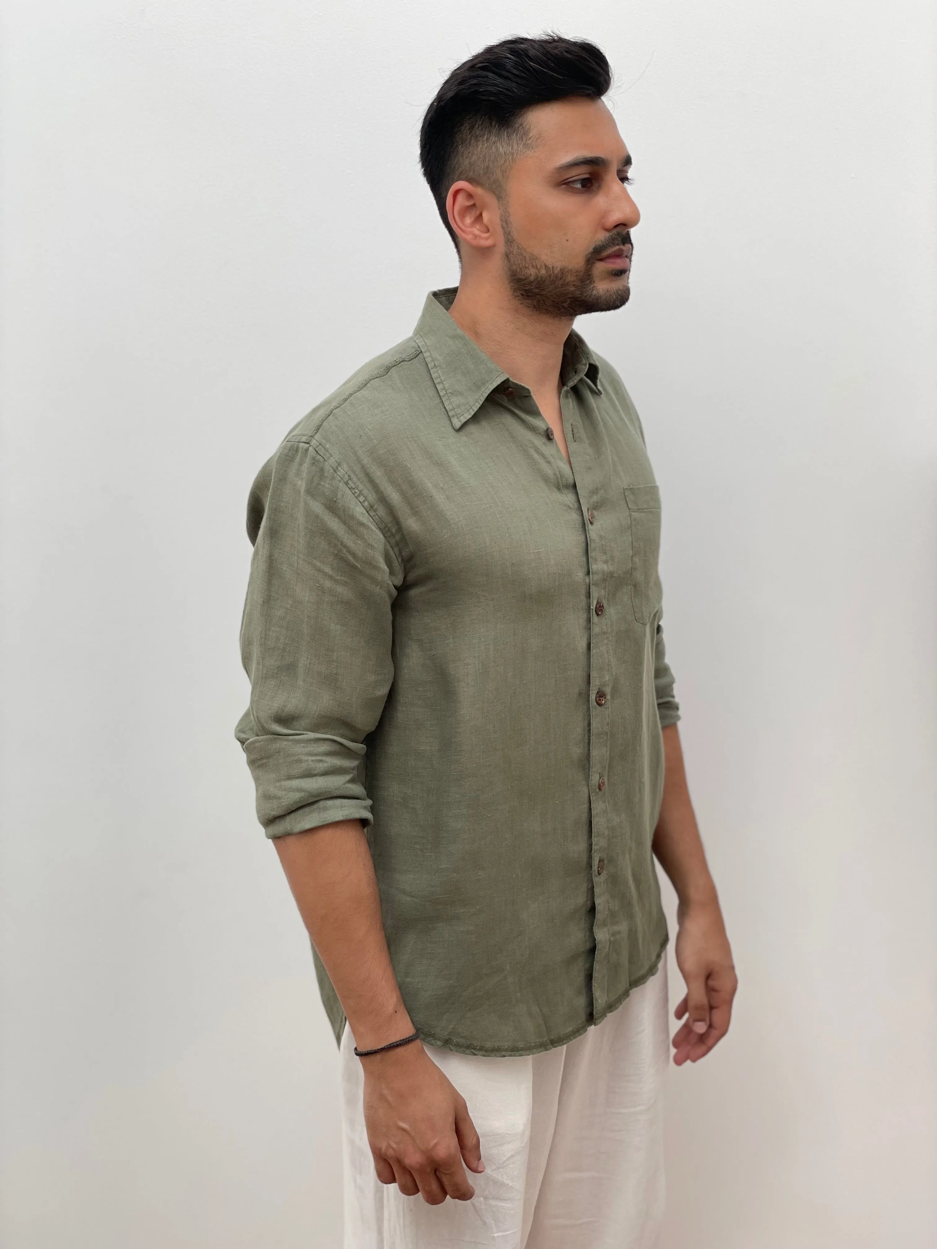 RELAXED ARMY GREEN LINEN SHIRT